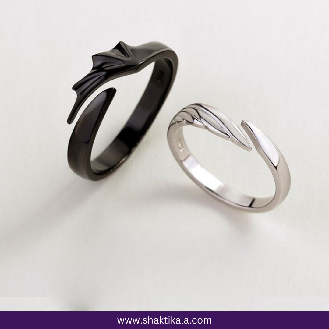 Night Fury & Light Fury Couple Rings – Matching Dragon Love