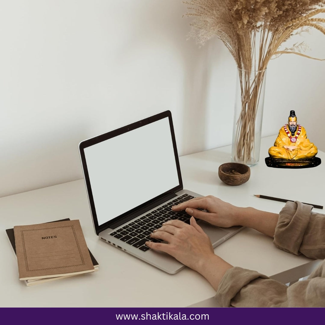 Premanand Ji Murti – Radha Radha