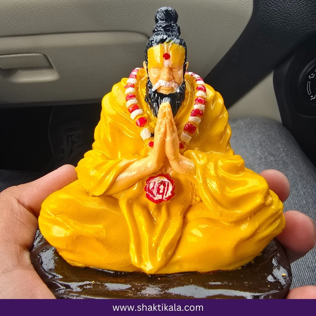 Premanand Ji Murti – Radha Radha