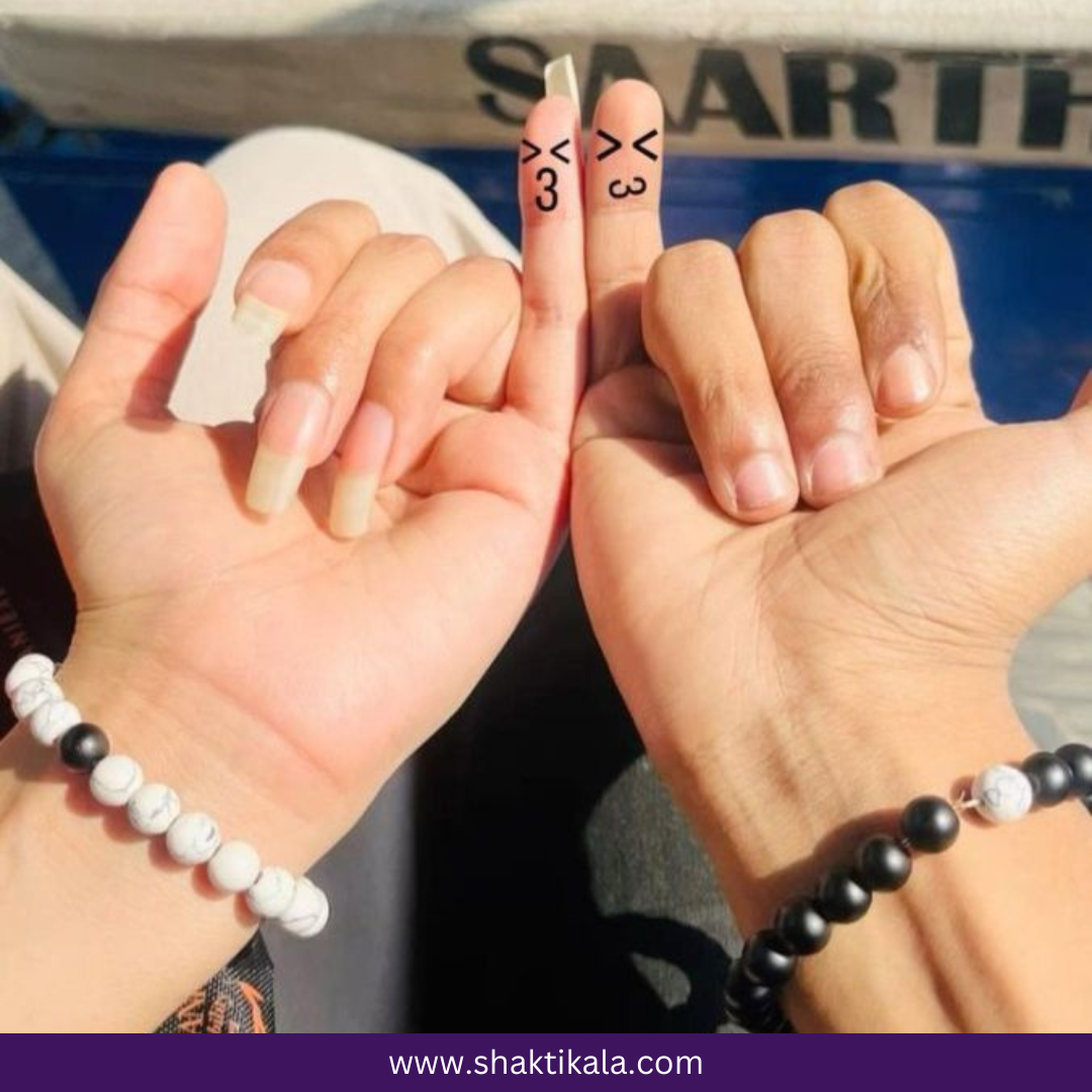 Magnetic Heart Beaded Couple Bracelet - For Him & Her