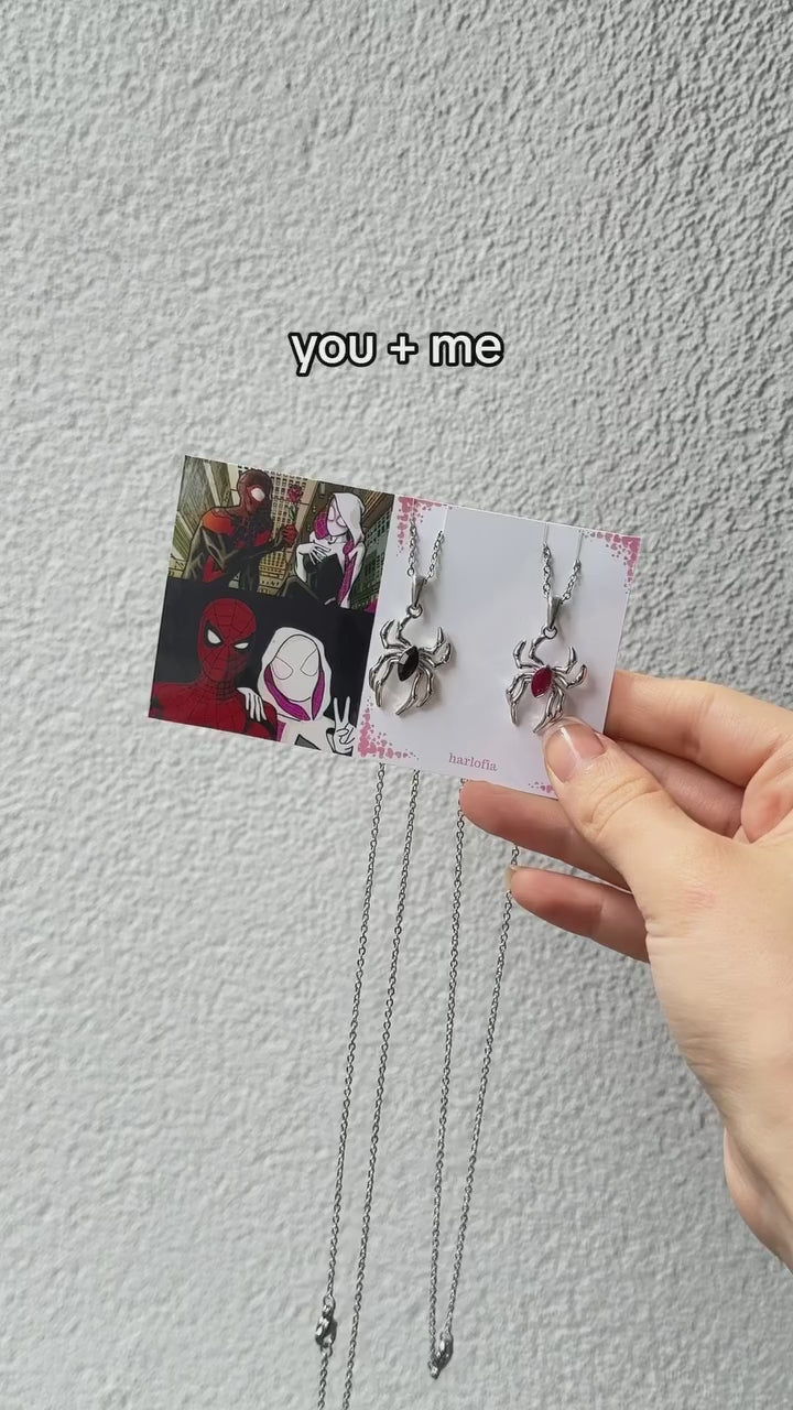 Spider Man X Spider Women Couple Pendant
