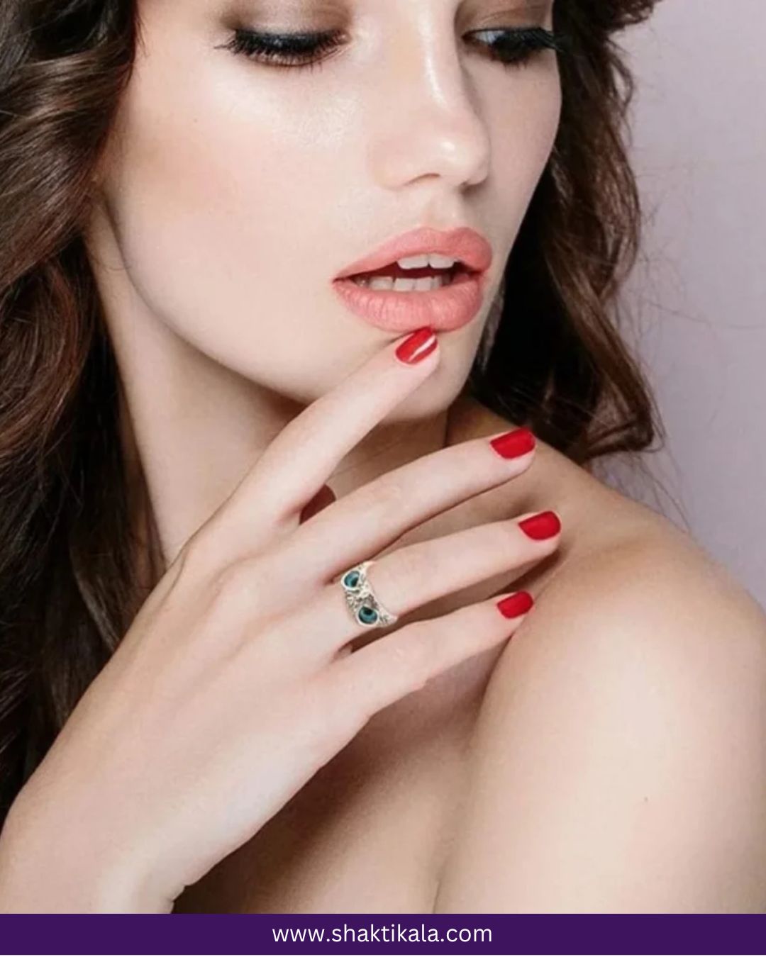 Blue Eye Owl Ring